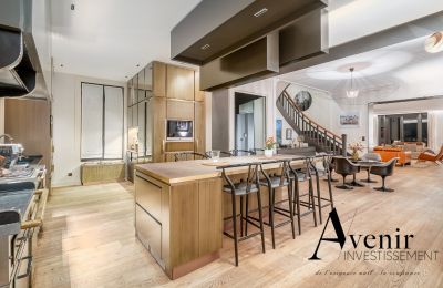 Villa histórica à venda Lyon, Auvergne-Rhône-Alpes, Cozinha