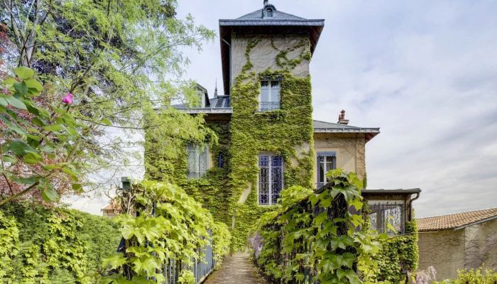Villa histórica à venda Vernaison, Auvergne-Rhône-Alpes,  França