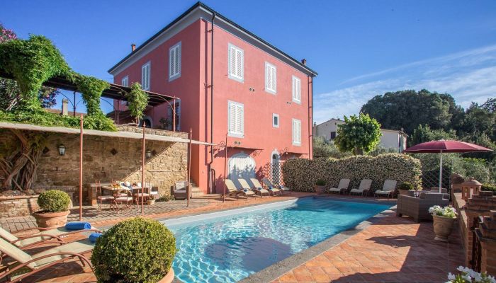 Villa histórica à venda Montelopio, Toscana,  Itália