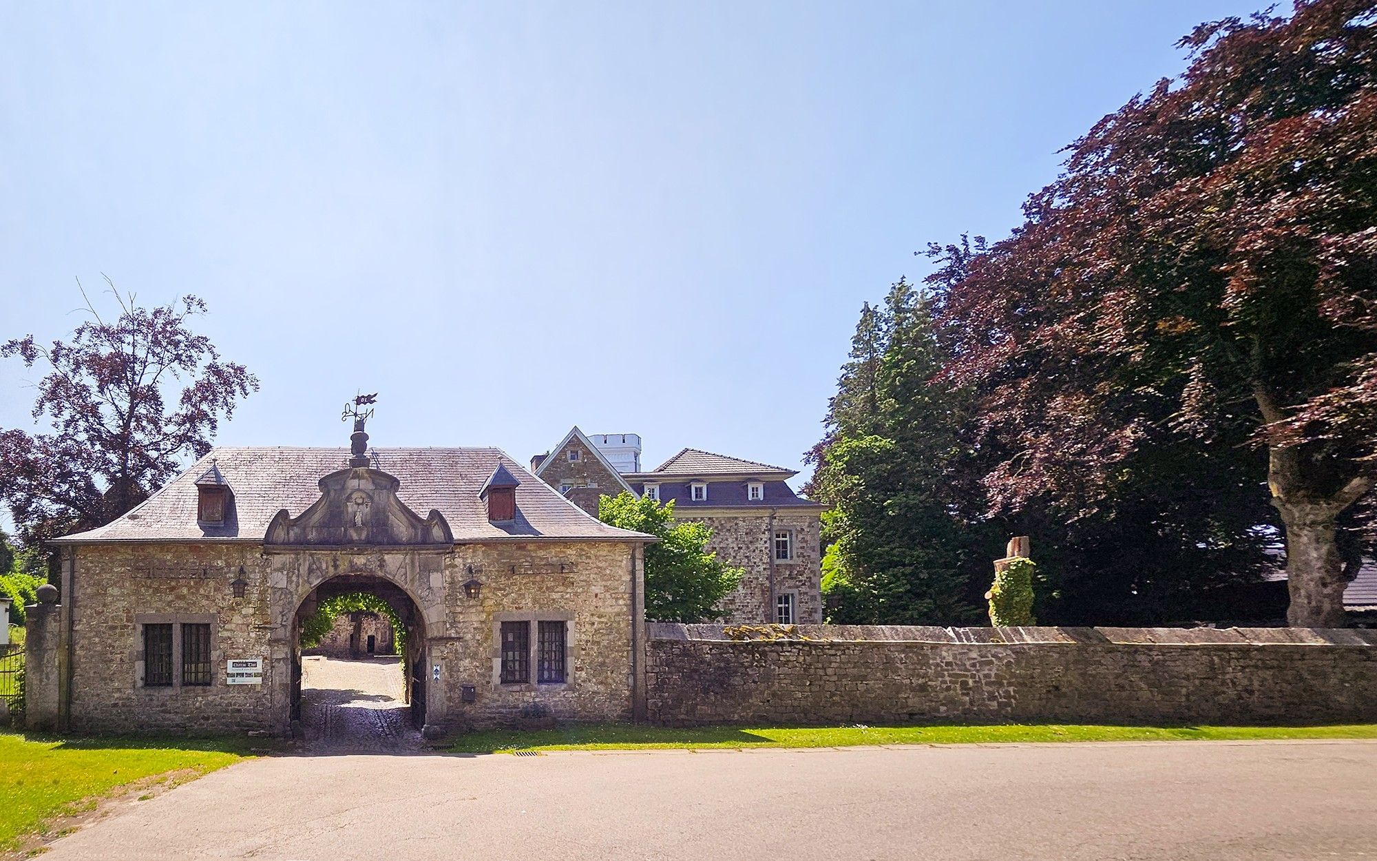 Fotos Château de sucesso à venda na Bélgica – Imóvel histórico com forte potencial de investimento