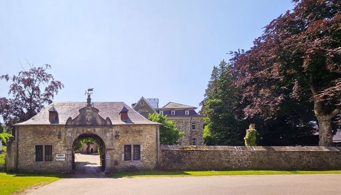 Palácio à venda Astenet, Wallonie,  Bélgica