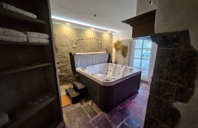 Palácio à venda Astenet, Nierstraße 5, Wallonie, 6 Personen Whirlpool 