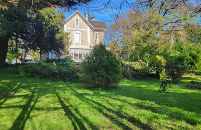 Villa histórica Bussac-sur-Charente, Nova Aquitânia