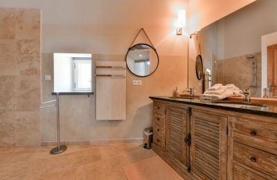 Propriedade histórica à venda Occitânia, Casa de banho