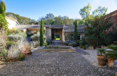 Casa senhorial à venda Uzès, Occitânia, Pátio