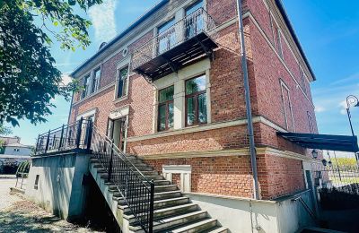 Villa histórica à venda Radomsko, Kolejowa  2, Lodzkie, Vista lateral