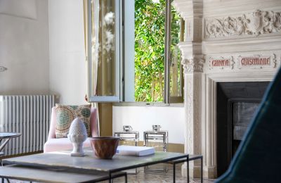 Villa histórica à venda Uzès, Occitânia, Lareira