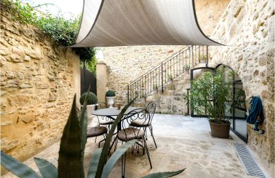 Imóvel histórico à venda Uzès, Occitânia, Pátio