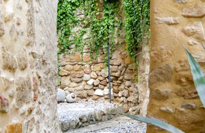 Imóvel histórico à venda Uzès, Occitânia, Jardim