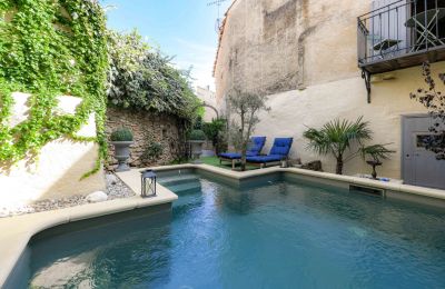Imóvel histórico à venda Uzès, Occitânia, Piscina