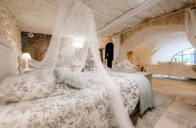 Imóvel histórico à venda Uzès, Occitânia, Imagem 25/27