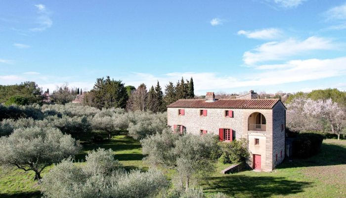 Casa de campo à venda Uzès, Occitânia,  França