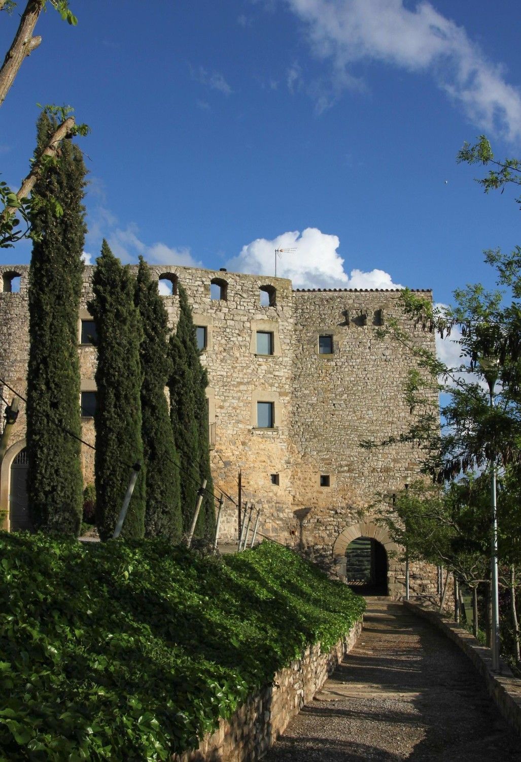 Fotos Castelo de Fonolleres: Castelo Histórico em Lleida, Catalunha