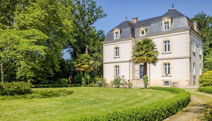 Villa histórica à venda Challans, País do Loire,  França