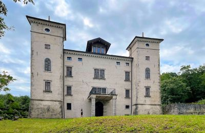 Palácio à venda Itália, Vista exterior