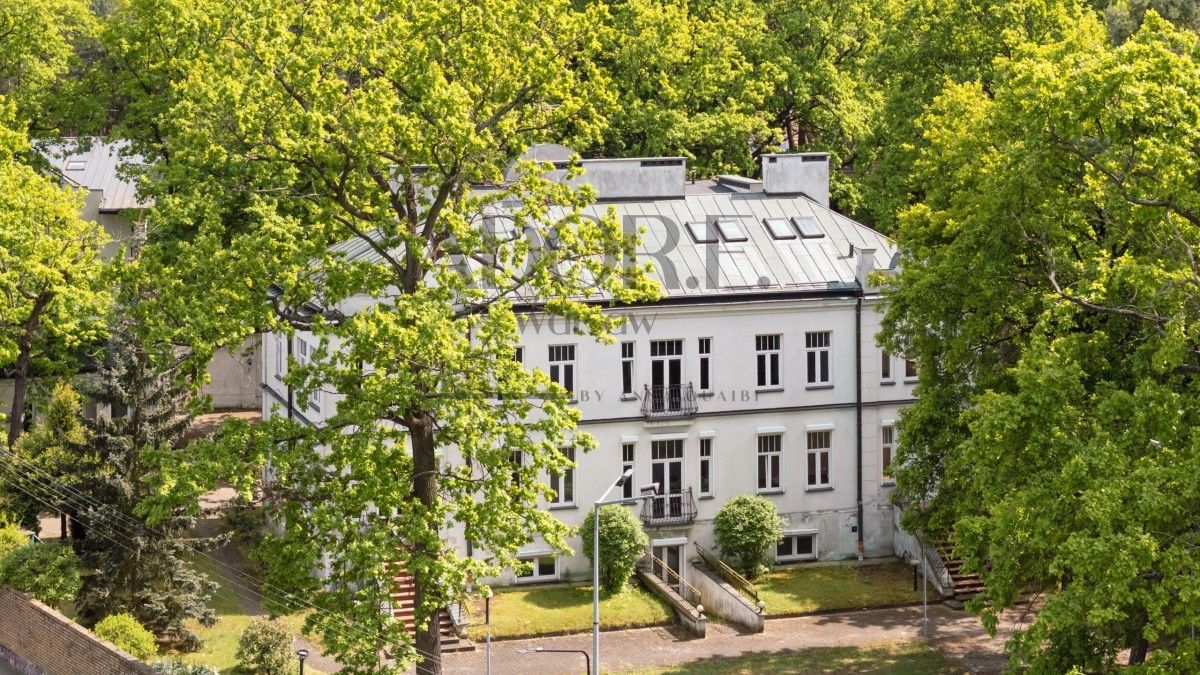 Fotos Willa w Konstancinie, pensjonat, luksusowa klinika medyczna