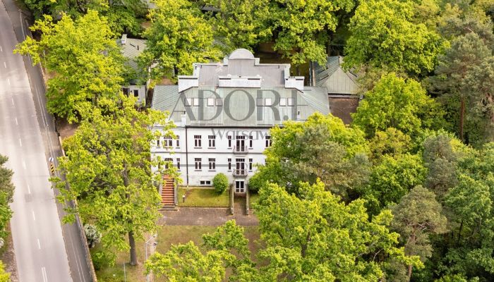 Villa histórica à venda Konstancin-Jeziorna, Mazowieckie,  Polónia