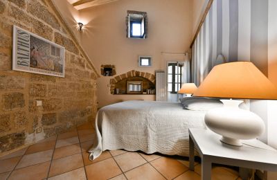 Imóvel histórico à venda Vers-Pont-du-Gard, Occitânia, Imagem 9/31