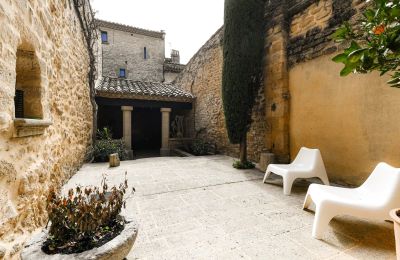 Imóvel histórico à venda Vers-Pont-du-Gard, Occitânia, Imagem 12/31