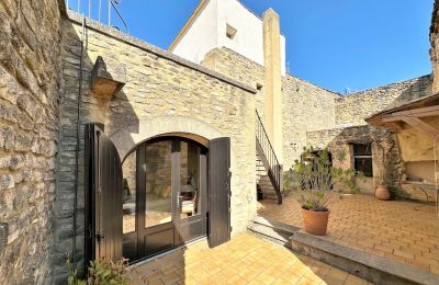 Imóvel histórico à venda Vers-Pont-du-Gard, Occitânia, Imagem 15/31