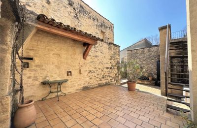 Imóvel histórico à venda Vers-Pont-du-Gard, Occitânia, Imagem 19/31