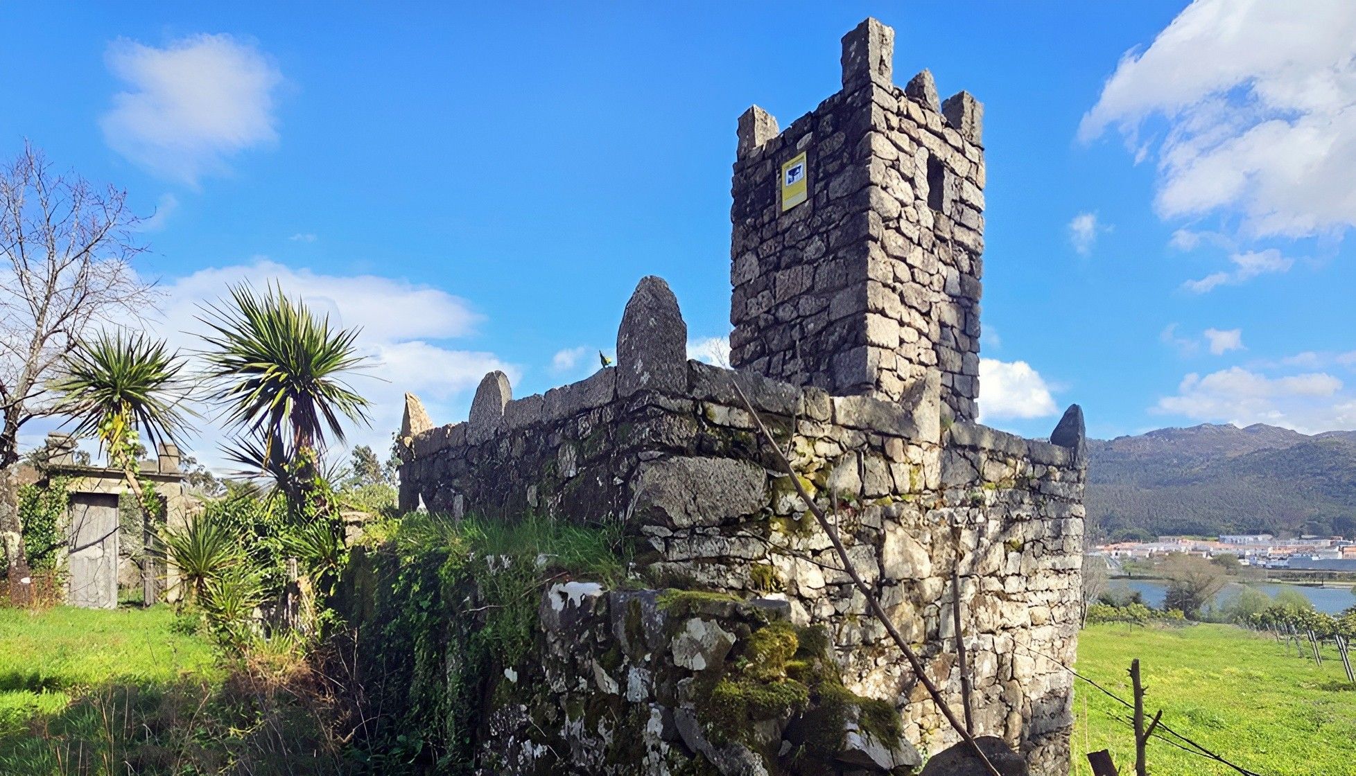 Fotos Pazo Histórico no Baixo Miño, Galiza