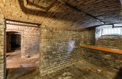 Villa histórica à venda Grodzisk Mazowiecki, T. Kościuszki 28, Mazowieckie, Cave