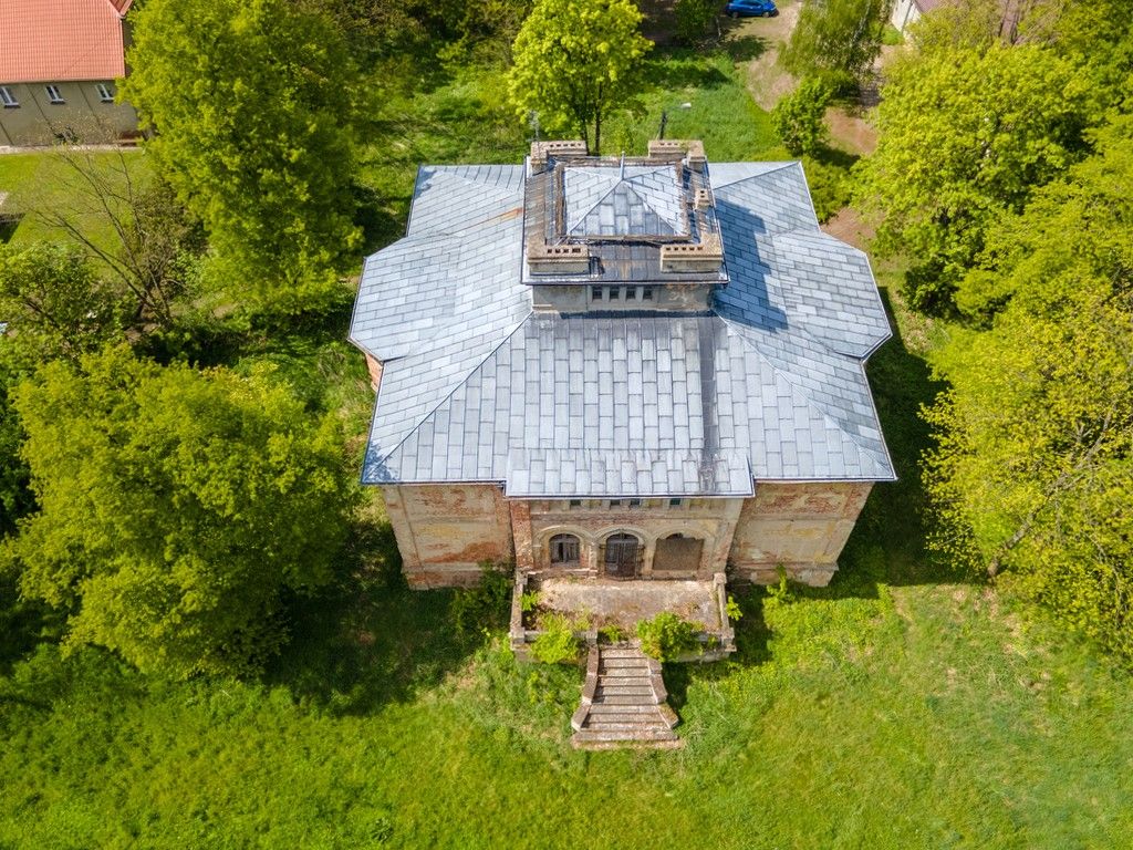Fotos Solar senhorial com parque arborizado perto de Poznań