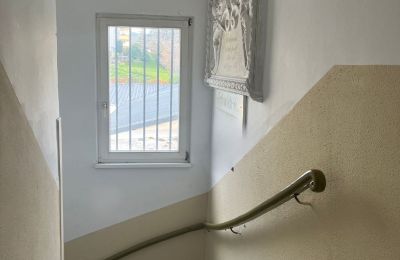 Villa histórica à venda Neustadt an der Weinstraße, Renânia-Palatinado, Treppe im Nebengebäude