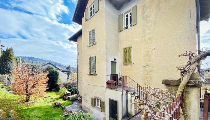 Propriedade histórica à venda Premeno, Piemonte,  Itália
