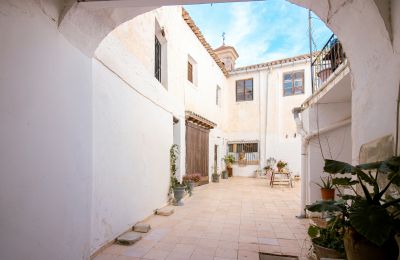 Palacete à venda Chinchilla de Monte-Aragón, Calle Doctor Daudén  2, Castela-Mancha, cars entrance, garage and patio