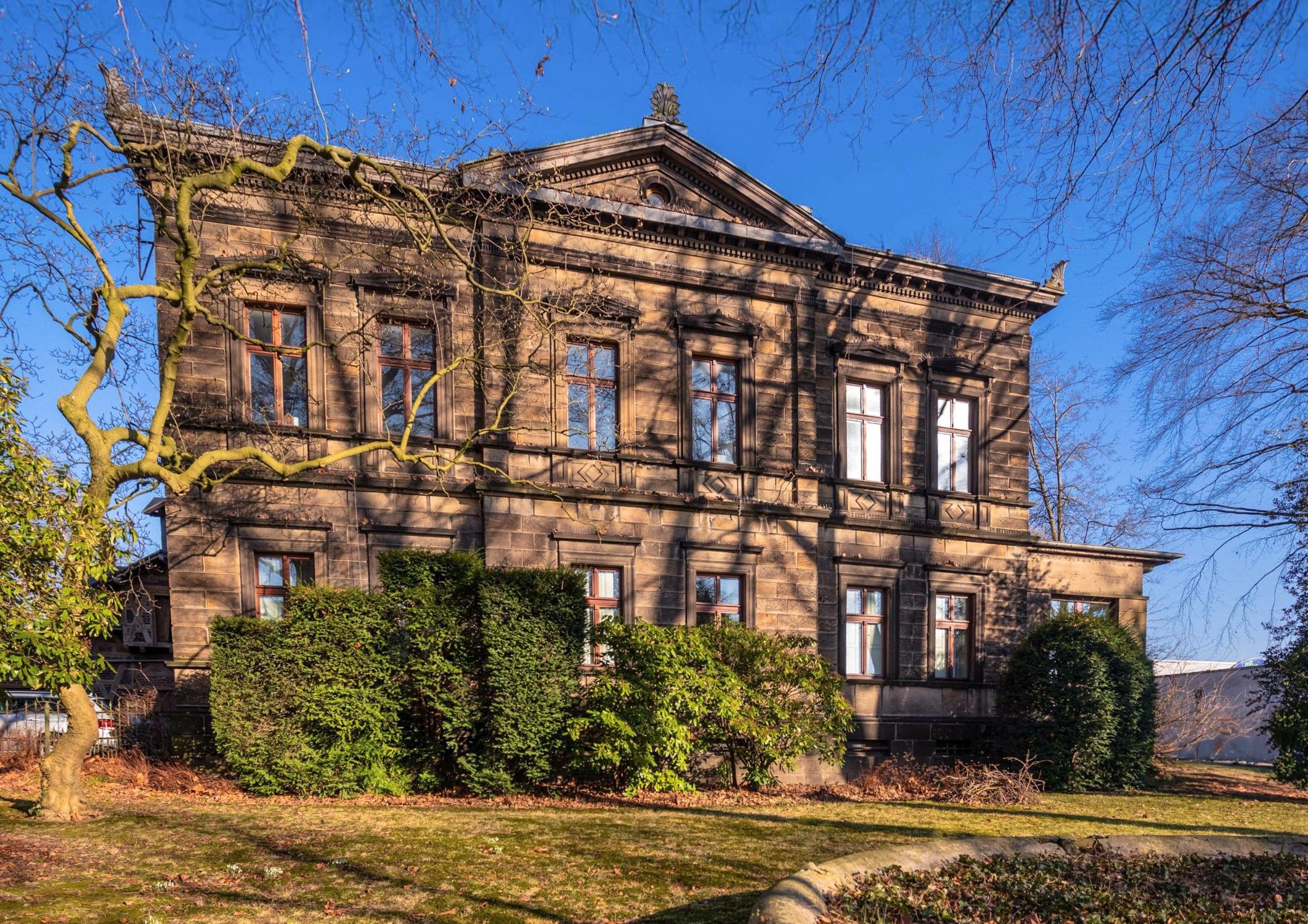 Fotos Conjunto histórico à venda em Witten: Villa Müllensiefen e Casa Crengeldanz em terreno de 14.000 m²