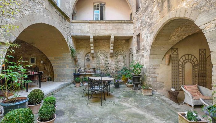 Casa senhorial à venda Uzès, Occitânia,  França