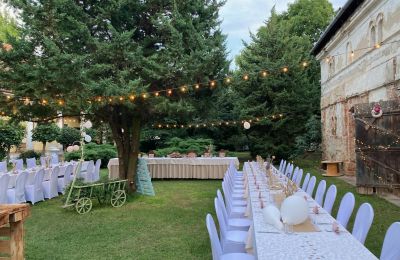 Casa senhorial à venda Trnavský kraj, okres Hlohovec, Koplotovce, Frídeský kaštieľ, Západné Slovensko, Nádvorie - svadba