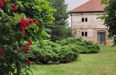 Casa senhorial à venda Trnavský kraj, okres Hlohovec, Koplotovce, Frídeský kaštieľ, Západné Slovensko, Záhrada- sýpka