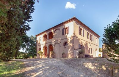 Villa histórica à venda Torrenieri, Toscana, Vista exterior