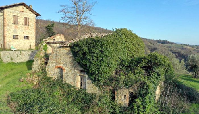 Casa de campo à venda Perugia, Úmbria,  Itália