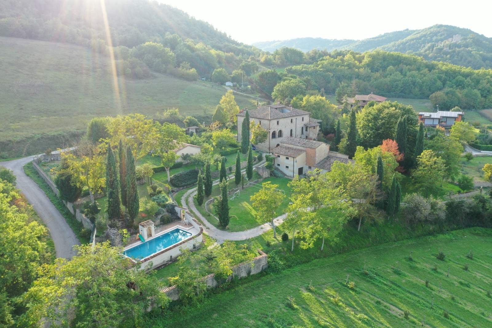 Fotos Casa rural com vinhedo e piscina na fronteira da Umbria e Toscana