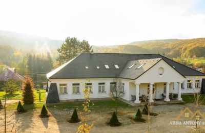 Casa senhorial à venda Trenčiansky kraj, okres Trenčín, Melčice - Lieskové, Melčice, Região de Trenčín, Imagem 2/27