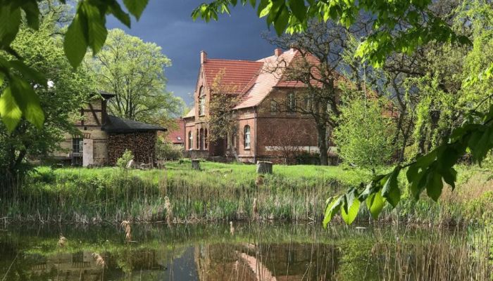 Casa senhorial à venda 17139 Malchin, Mecklemburgo-Pomerânia Ocidental,  Alemanha
