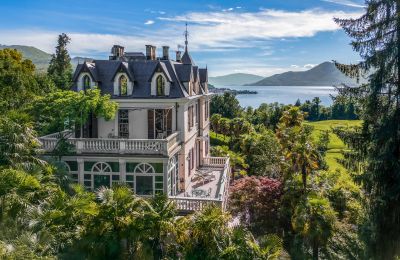 Villa histórica à venda Luino, Lombardia, Imagem 2/38