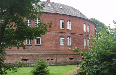 Imóvel histórico à venda Kędzierzyn-Koźle, Wyspa 3, Opole, Vista traseira