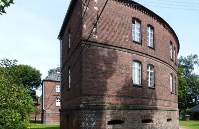 Imóvel histórico à venda Kędzierzyn-Koźle, Wyspa 3, Opole, Vista lateral