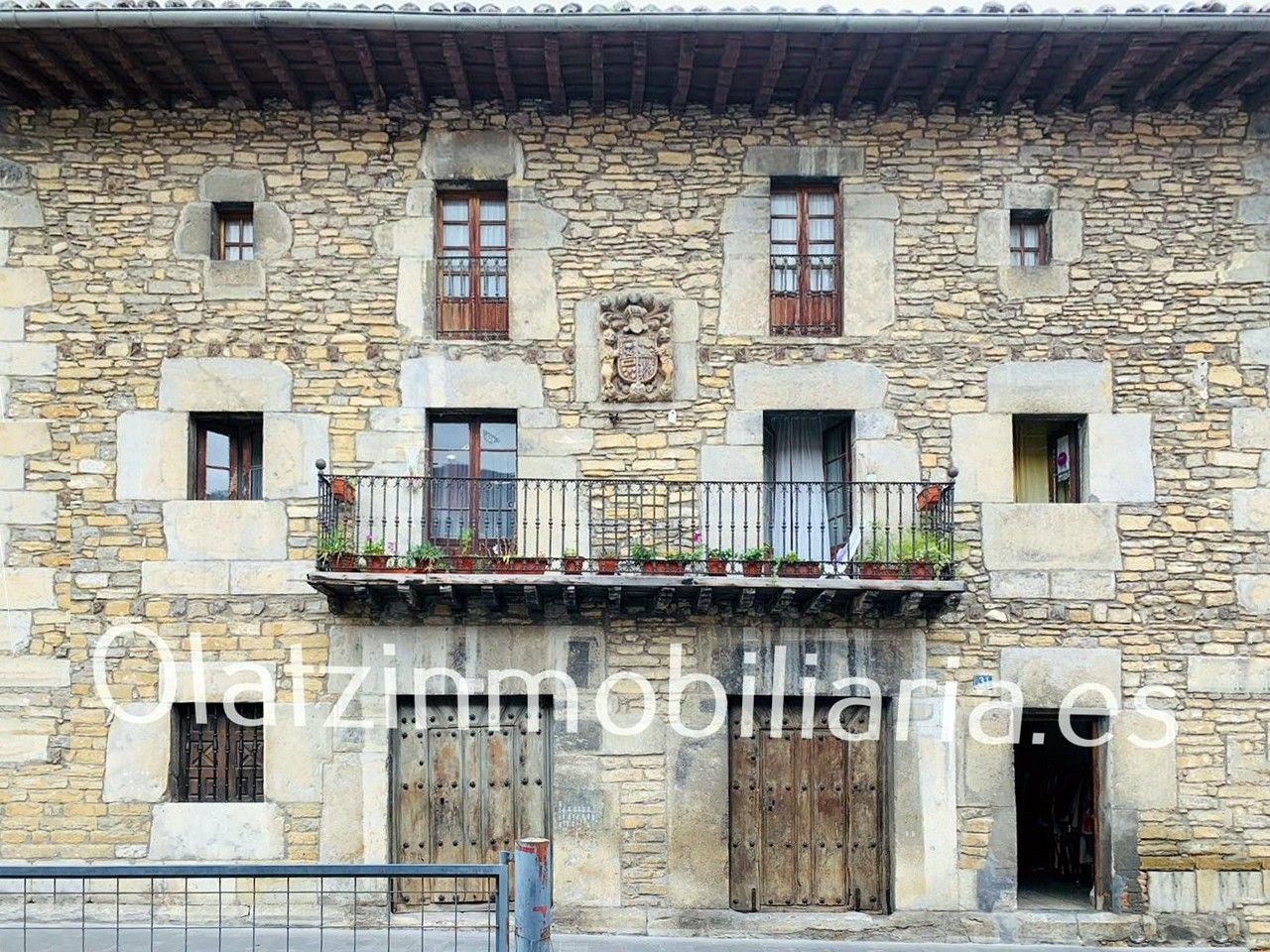 Fotos Casa senhorial no País Basco – cenário do filme La pequeña Suiza (2019)
