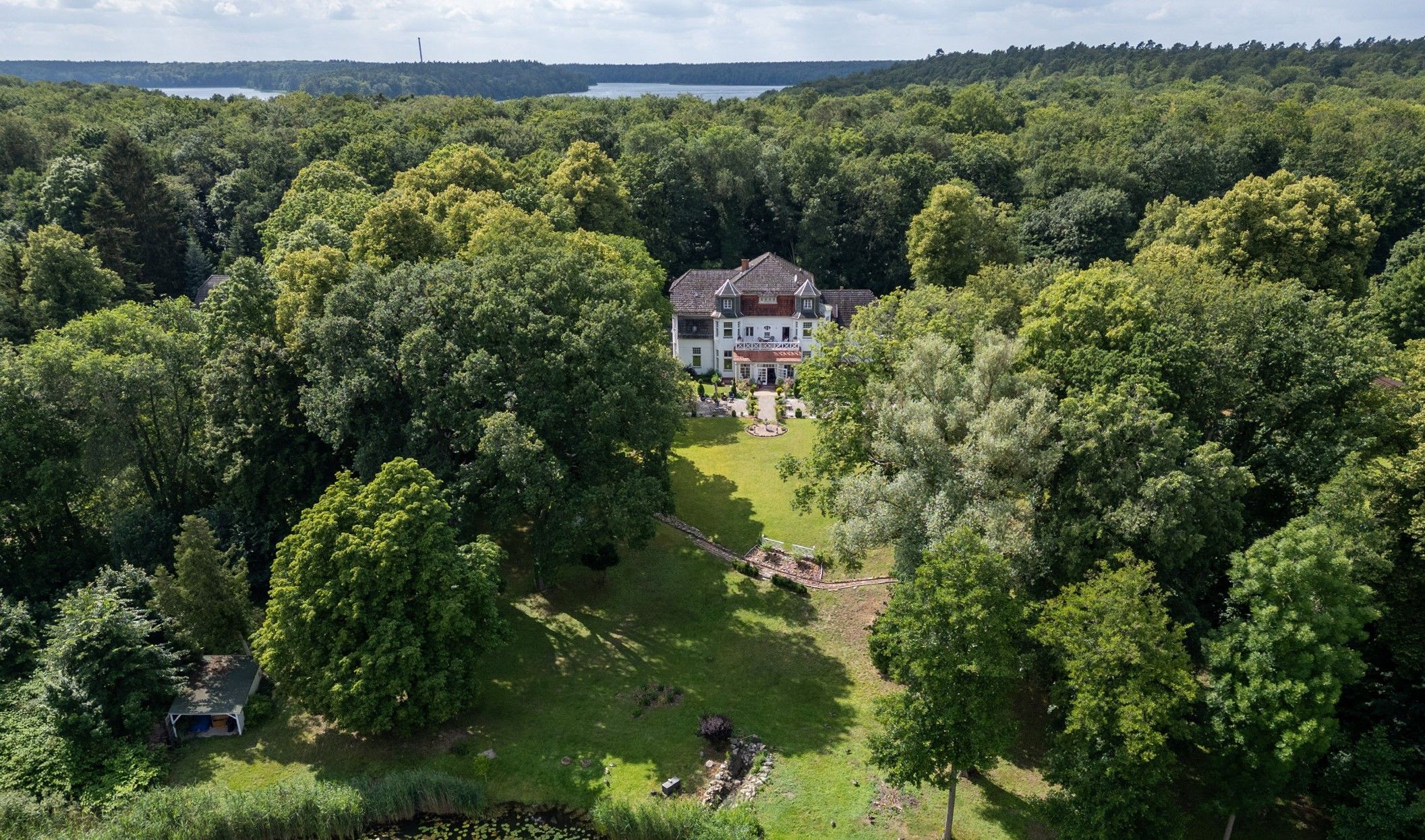 Fotos Palacete com acesso privado ao lago na região de Berlim