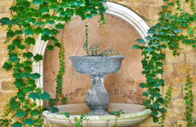 Imóvel histórico à venda Uzès, Occitânia, Imagem 20/25