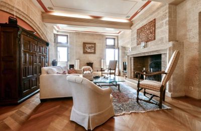 Imóvel histórico à venda Uzès, Occitânia, Imagem 5/25