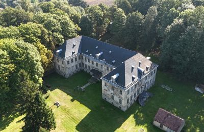 Imóveis históricos, Conjunto de palácio e parque em Pobiedna, Baixa Silésia