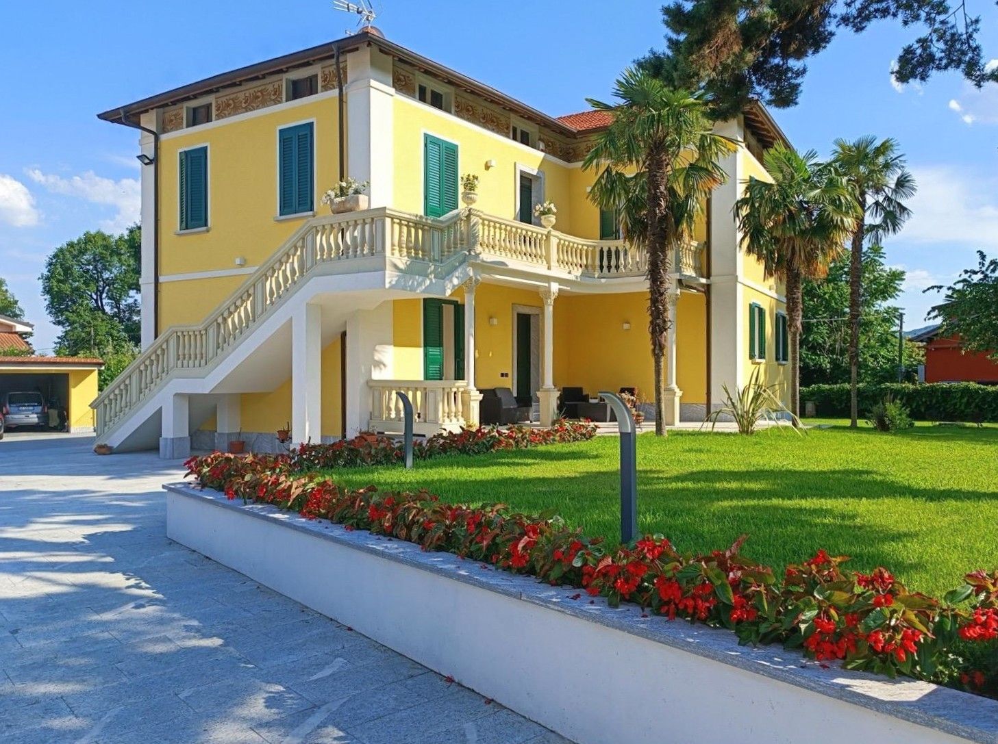 Fotos Villa Liberty tardia no Lago Maggiore com bomba de calor e melhor eficiência energética