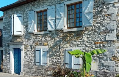 Imóvel histórico à venda Lasseube, Nova Aquitânia, Vista exterior